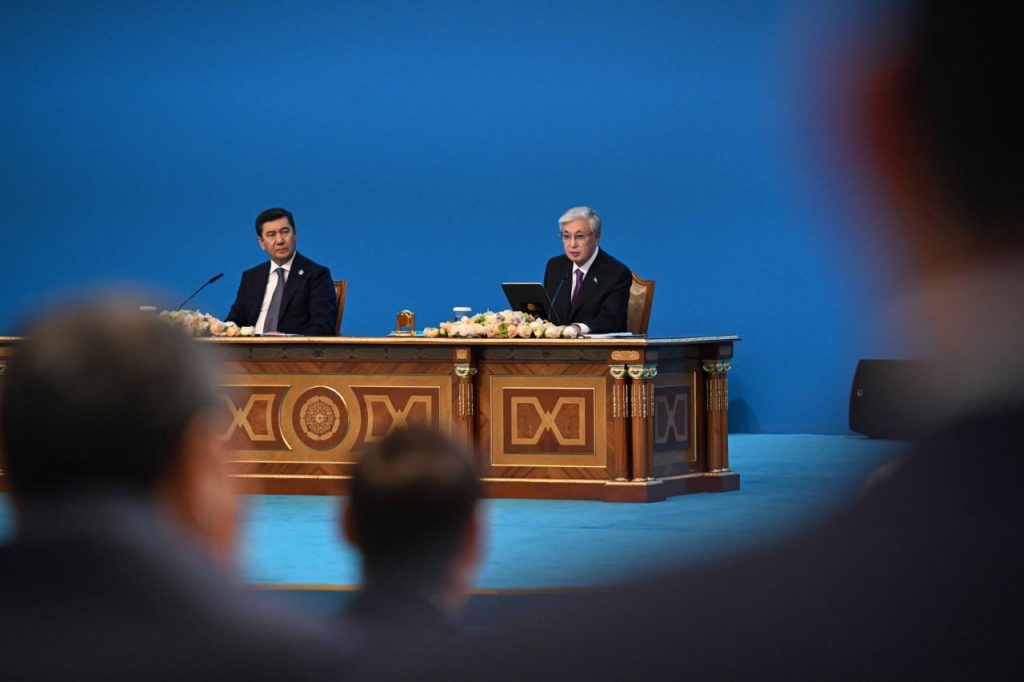 Тоқаев: 2035 жылға дейін Қазақстанға 2,9 млн маман қажет болады