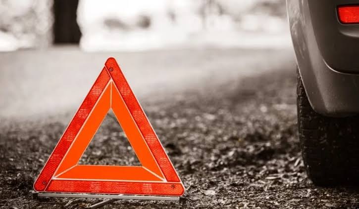 Қостанай облысында үш көлік соқтығысып, бір адам көз жұмды