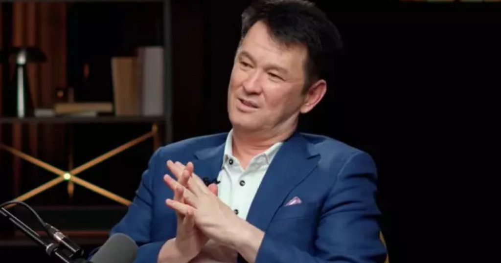 «Тастап кеткеніне өкініп, жылап аламын»: Медеу Арынбаев жеке өміріне қатысты жан сырын ақтарды